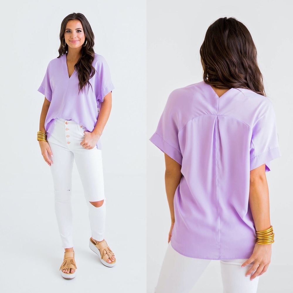 Karlie Lilac Vneck Top